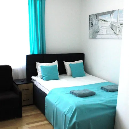 Willa Rubin Nadmorskie Apartamenty Krynica Morska Exterior photo