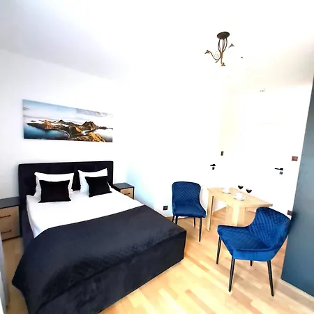 Willa Rubin Nadmorskie Apartamenty Krynica Morska Exterior photo