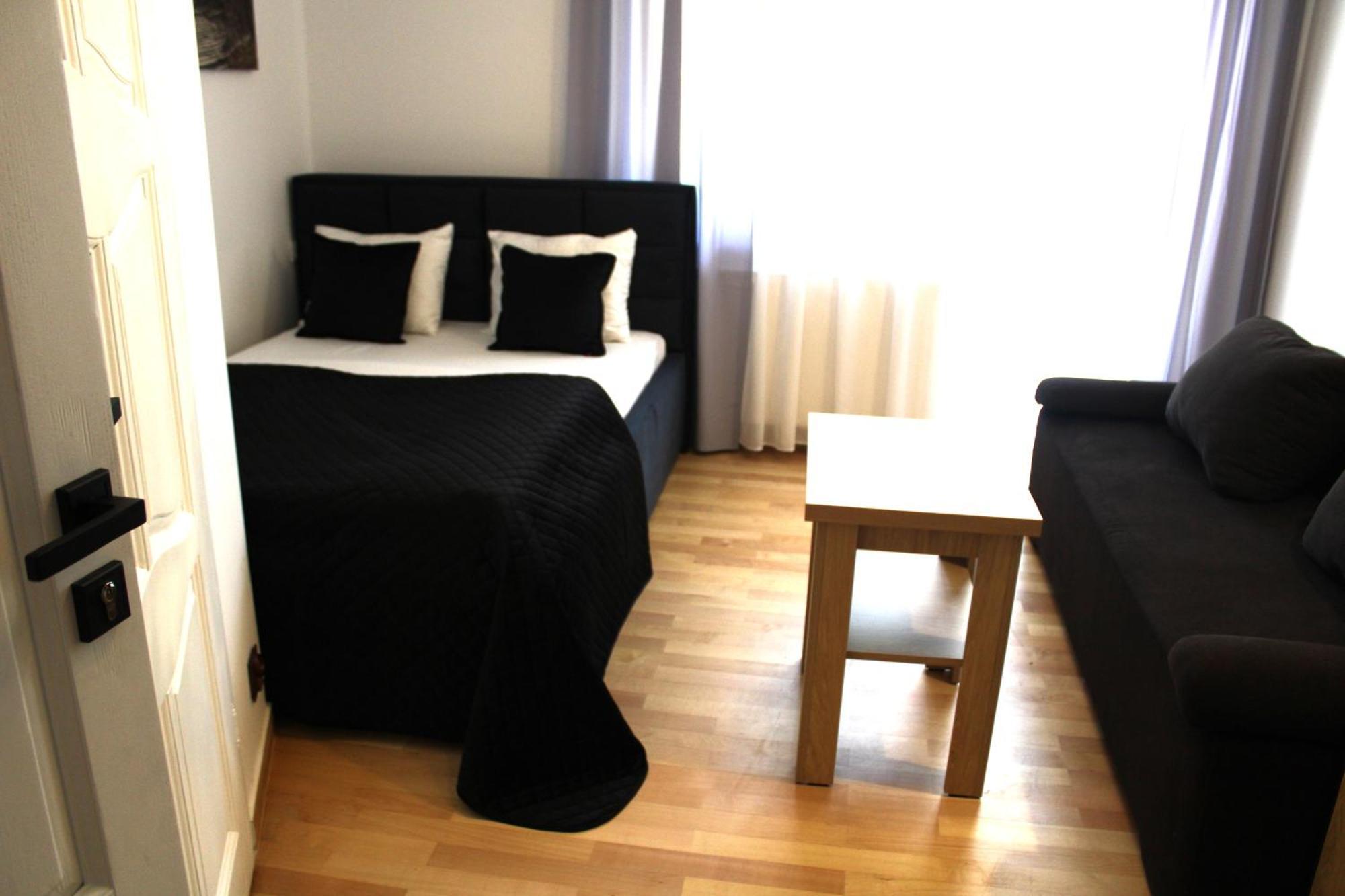 Willa Rubin Nadmorskie Apartamenty Проживання в сім'ї *